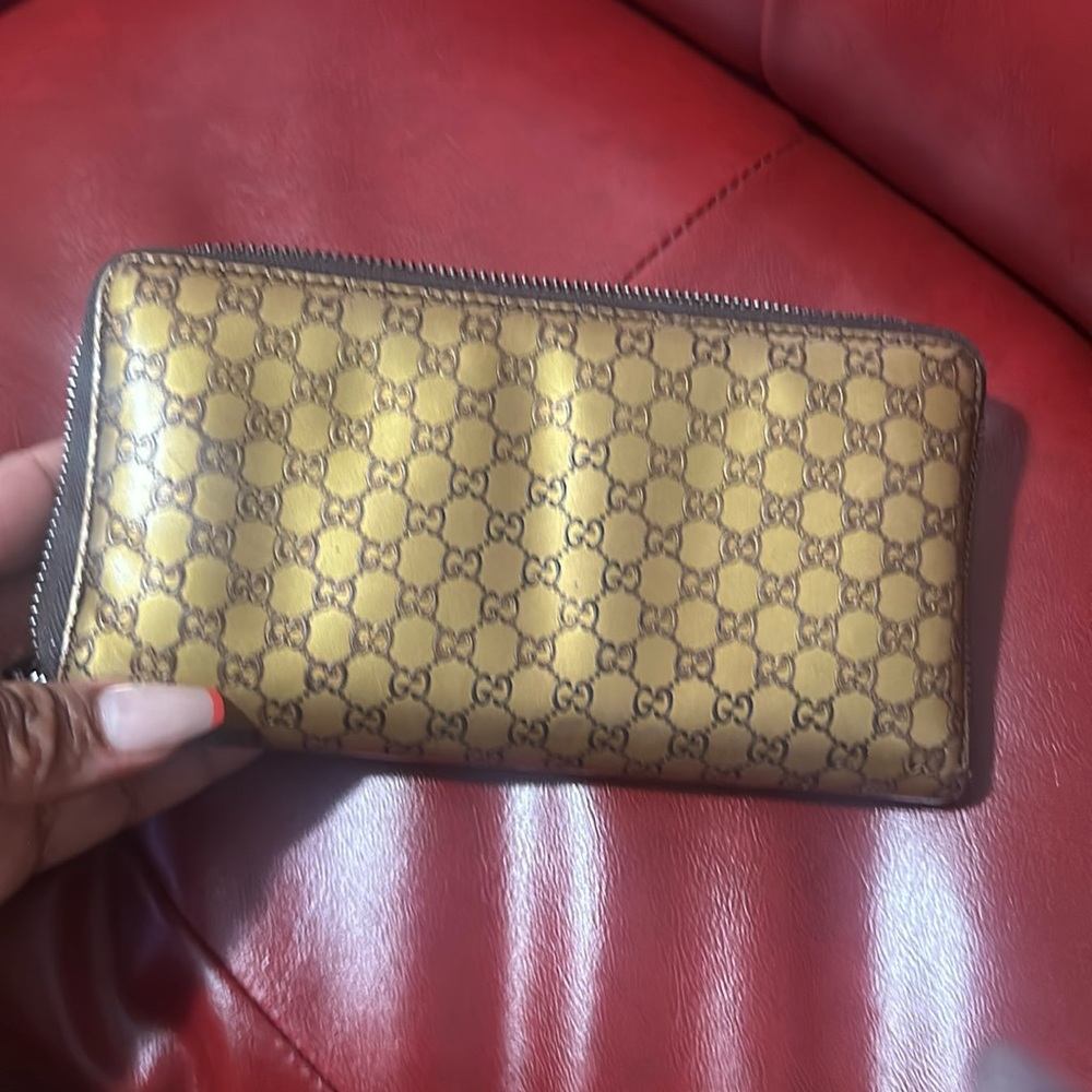 Authentic Rare Gucci wallet